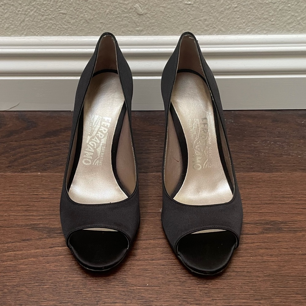 Salvatore Ferragamo Black Peep Toe Pumps